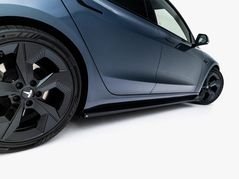 Maxton Design Side Skirts Diffusers V.2 Tesla Model 3 - Wayside Performance 