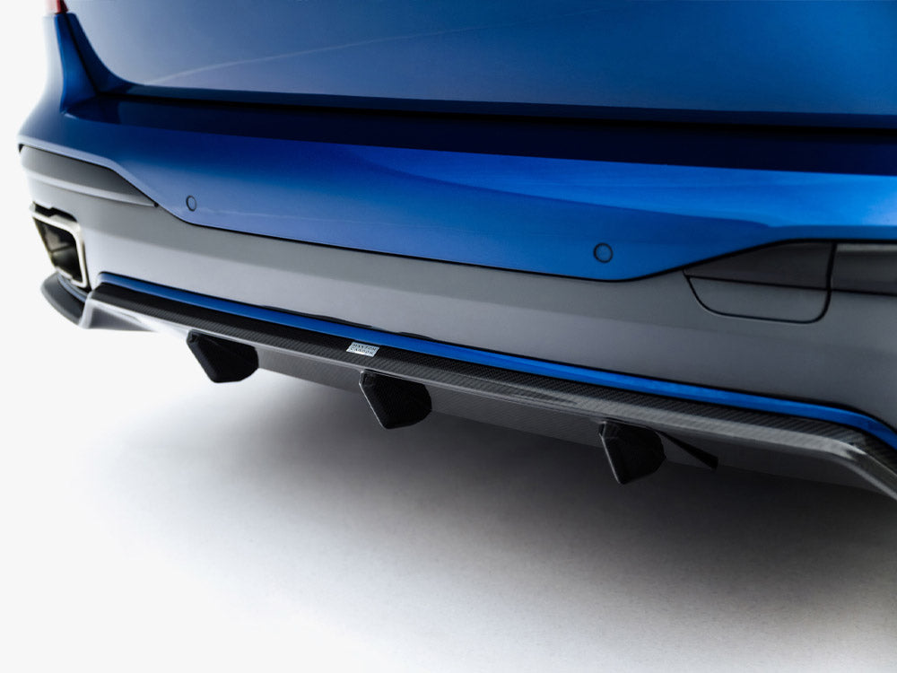 Maxton Design Prepreg Carbon Fiber Rear Diffuser BMW X7 M-Pack G07 / G07 Facelift (version with towbar) - Wayside Performance 