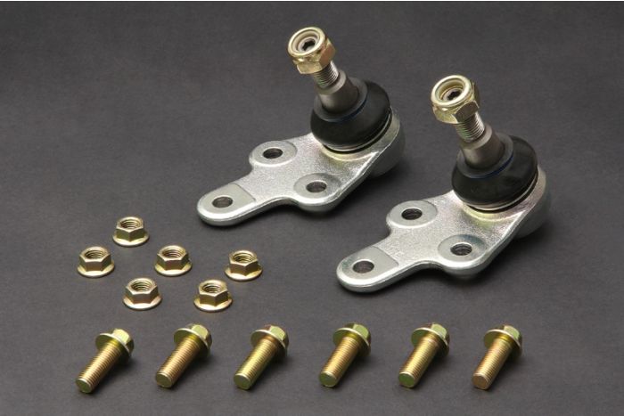 Hardrace MK2 Focus ST control arms with 21mm ball joints, designed for enhanced suspension performance and durability.