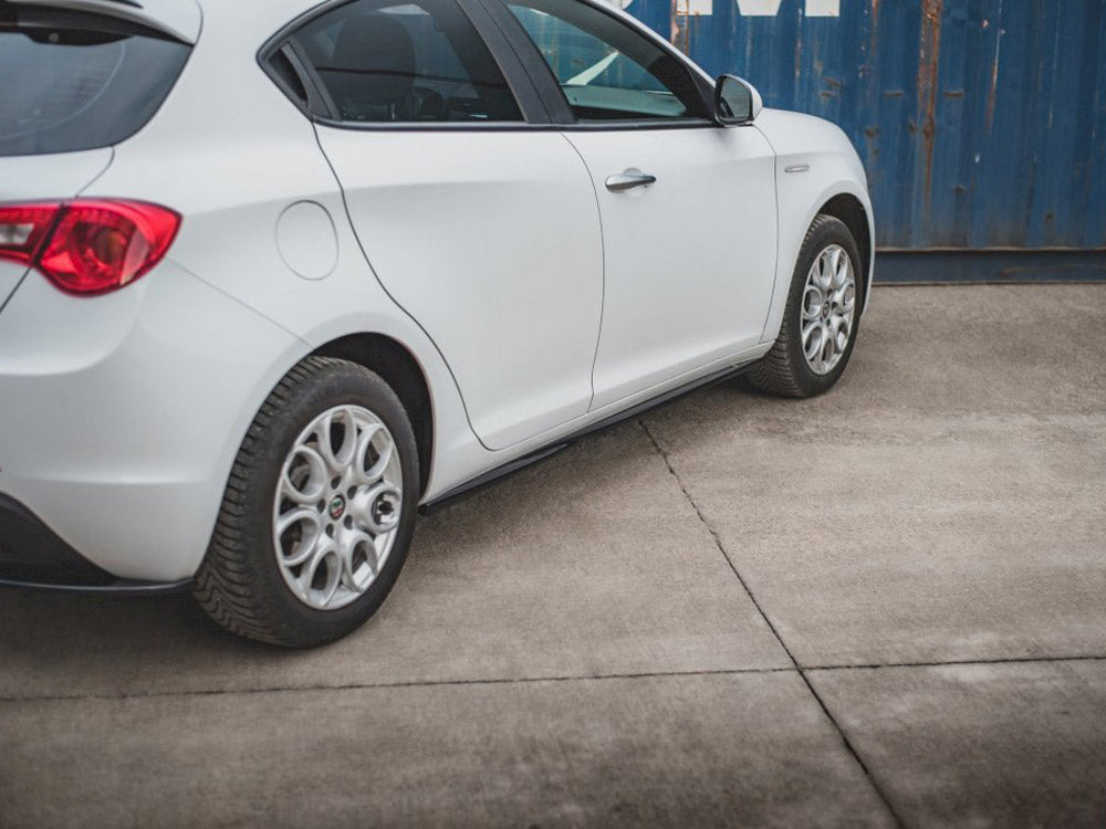 Side Skirts Diffusers Alfa Romeo Giulietta Facelift (2016-2020) - Wayside Performance 