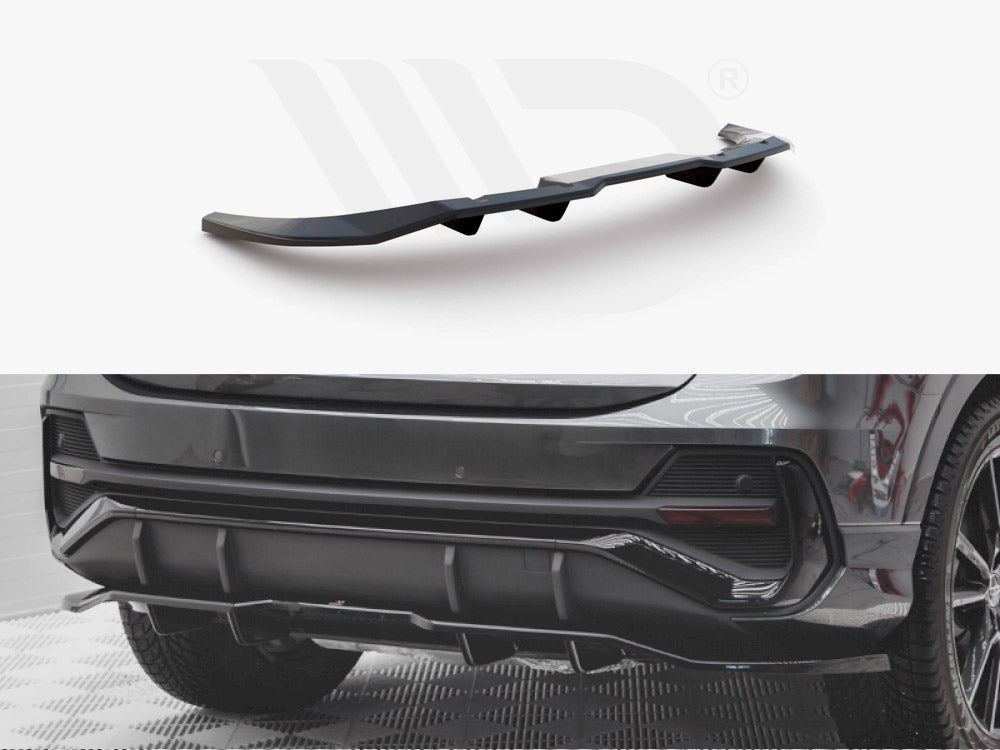 Central Rear Splitter (Vertical Bars) Audi Q3 Sportback S-Line - Wayside Performance 