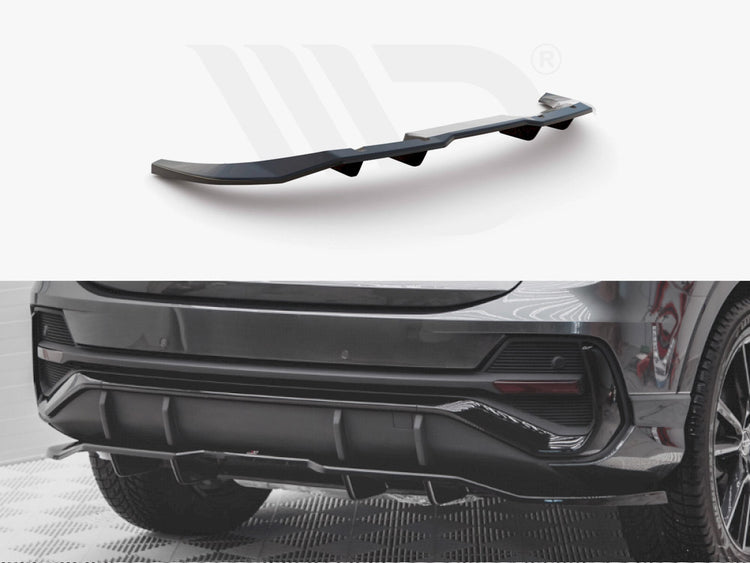 Central Rear Splitter (Vertical Bars) Audi Q3 Sportback S-Line - Wayside Performance 