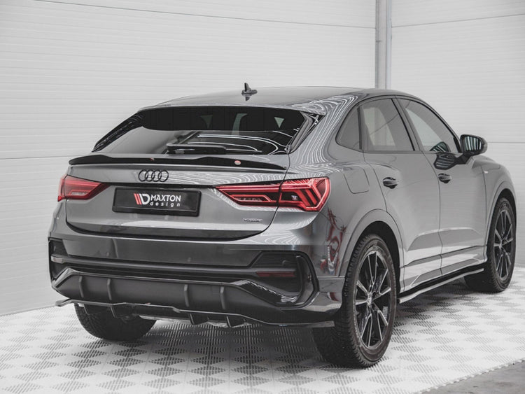 Central Rear Splitter (Vertical Bars) Audi Q3 Sportback S-Line - Wayside Performance 