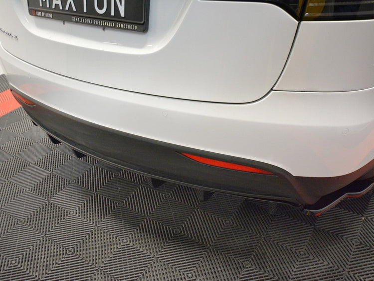 Rear Diffuser Tesla Model X (2015-) - Wayside Performance 