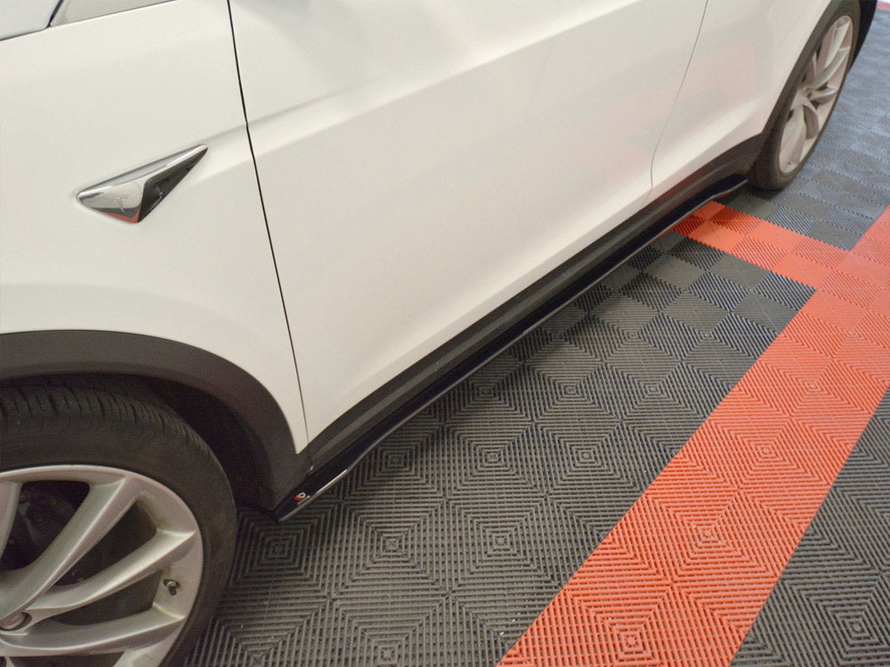 Side Skirts Diffusers V.2 Tesla Model X (2015-) - Wayside Performance 