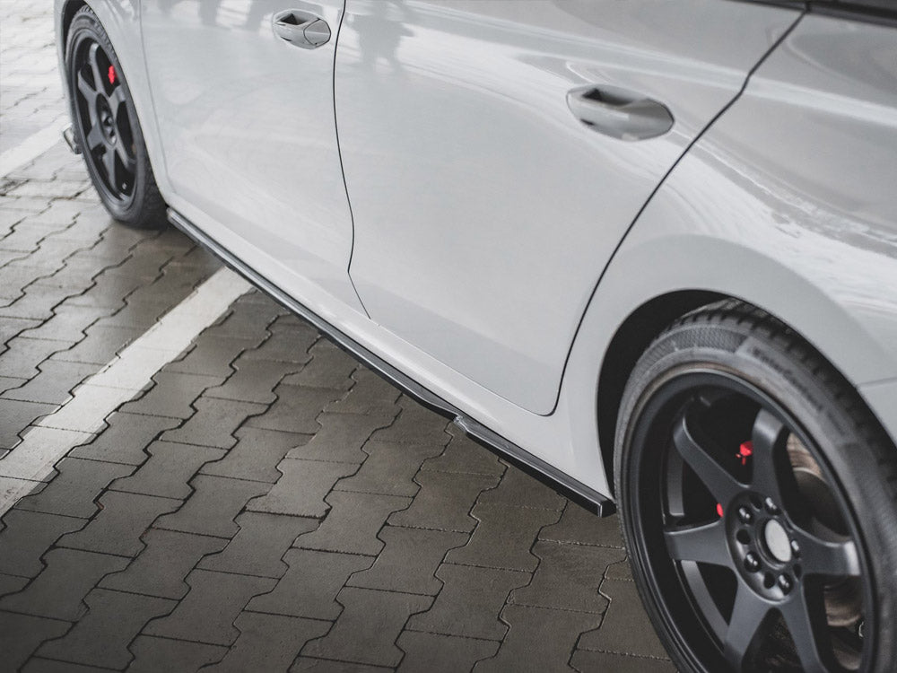 Side Skirts Diffusers V1 Skoda Octavia RS MK4 (2020-) - Wayside Performance 
