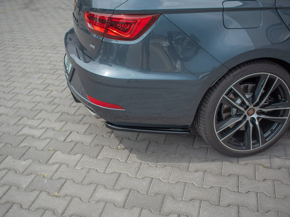 Rear Side Splitters V1 Seat Leon Mk 3.5 Cupra St (2017-) - Wayside Performance 