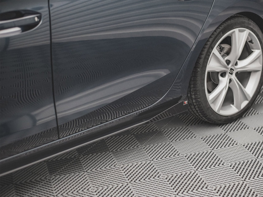 Side Flaps Seat Leon Fr Mk4 (2020-) - Wayside Performance 