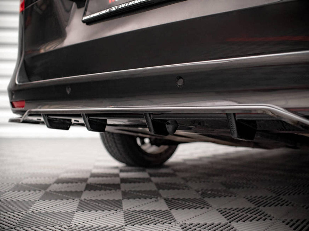 Central Rear Splitter (Vertical Bars) Mercedes V-class Amg-line W447 Facelift (2021-) - Wayside Performance 