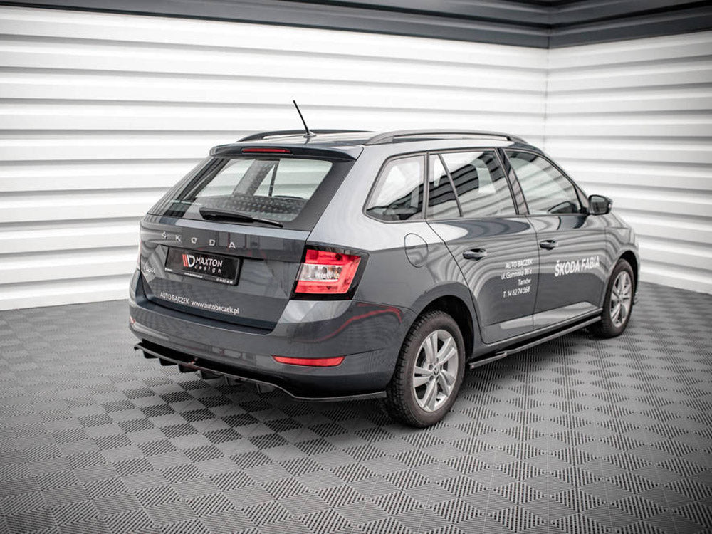 Central Rear Splitter (Vertical Bars) Skoda Fabia Estate Mk3 Facelift - Wayside Performance 
