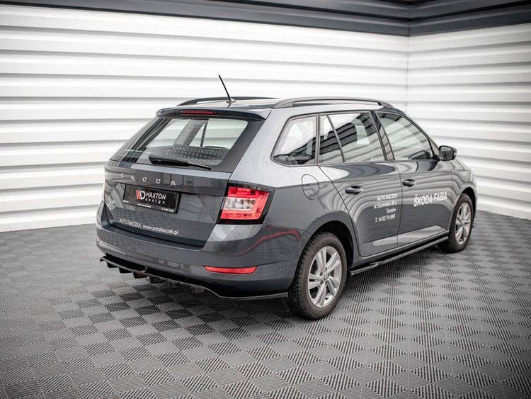Central Rear Splitter (Vertical Bars) Skoda Fabia Estate Mk3 Facelift - Wayside Performance 