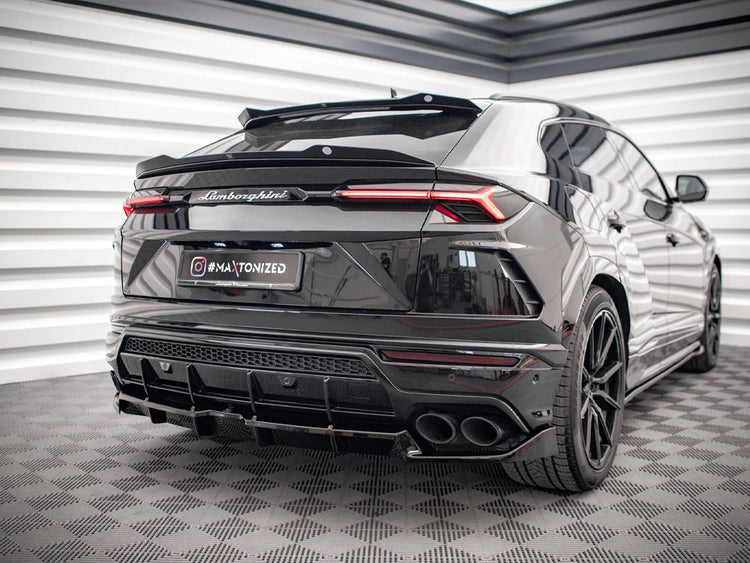 Central Rear Splitter (Vertical Bars) Lamborghini URUS Mk1 - Wayside Performance 