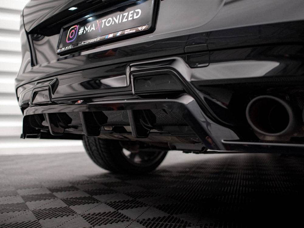 Central Rear Splitter (Vertical Bars) BMW X6 M F96 - Wayside Performance 