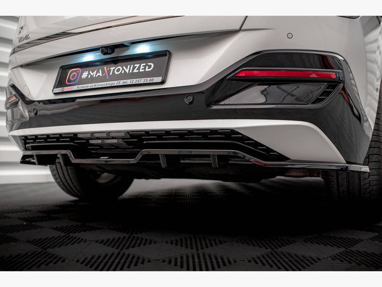 Central Rear Splitter (Vertical Bars) Kia EV6 GT-Line Mk1 - Wayside Performance 