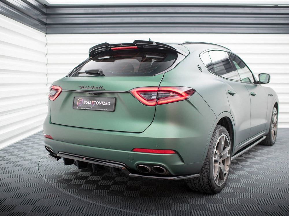 Central Rear Splitter (Vertical Bars) Maserati Levante Mk1 - Wayside Performance 