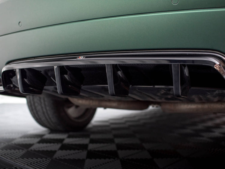 Central Rear Splitter (Vertical Bars) Maserati Levante Mk1 - Wayside Performance 