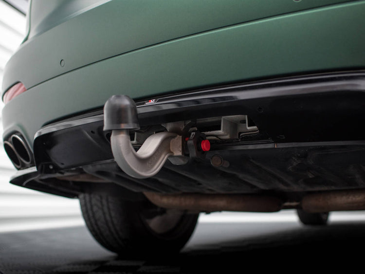 Central Rear Splitter (Vertical Bars) Maserati Levante Mk1 - Wayside Performance 