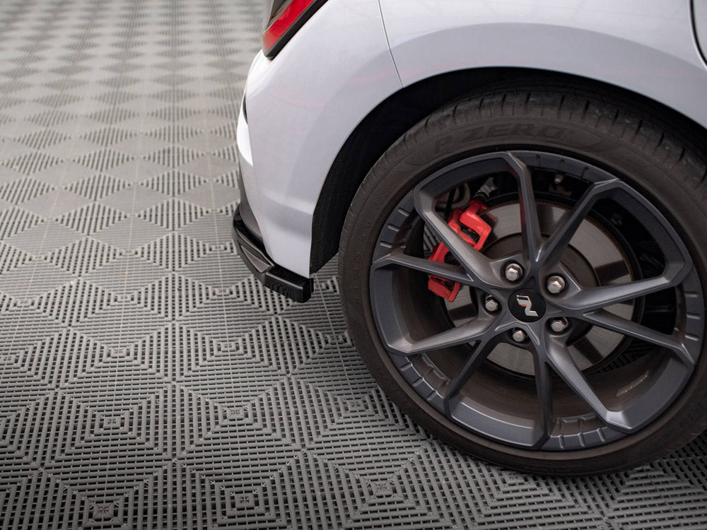 Rear Side Splitters V.1 Hyundai Kona Mk1 - Wayside Performance 
