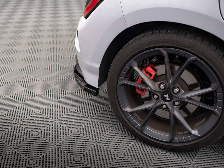 Rear Side Splitters V.1 Hyundai Kona Mk1 - Wayside Performance 