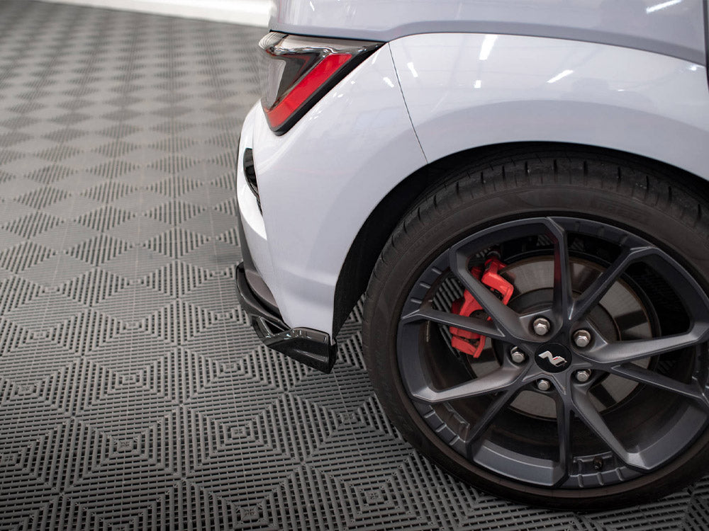 Rear Side Splitters V.2 Hyundai Kona Mk1 - Wayside Performance 