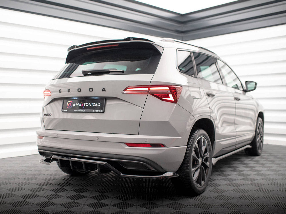 Central Rear Splitter (Vertical Bars) Skoda Karoq Sportline Mk1 Facelift - Wayside Performance 