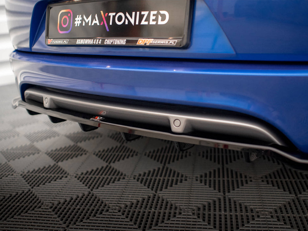 Central Rear Splitter (Vertical Bars) Renault Megane GT Line Grandtour Mk3 Facelift - Wayside Performance 