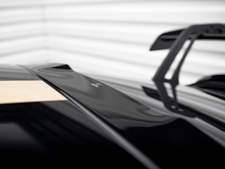 Rear Window Extension Porsche 911 992 GT3 - Wayside Performance 