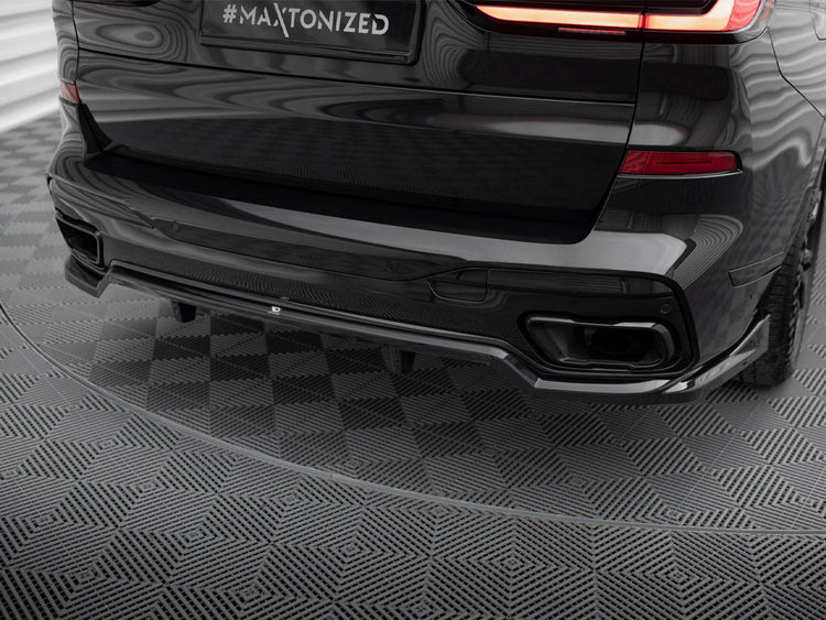 Central Rear Splitter (Vertical Bars) BMW X7 M-Pack G07 Facelift - Wayside Performance 