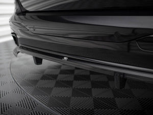 Central Rear Splitter (Vertical Bars) BMW X7 M-Pack G07 Facelift - Wayside Performance 
