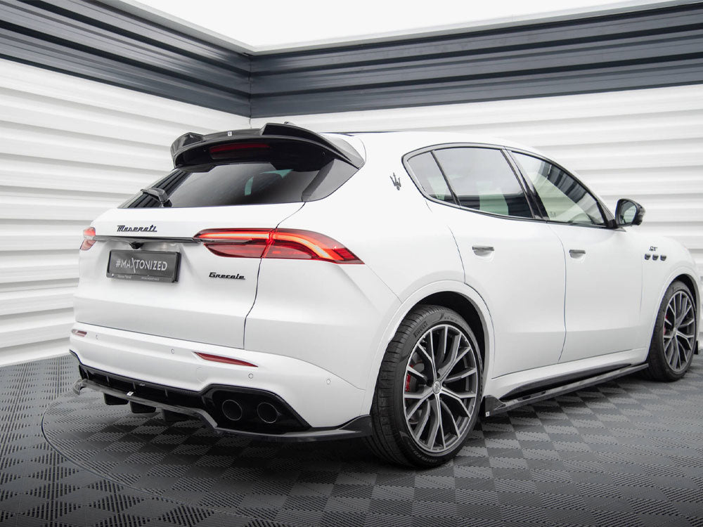 Central Rear Splitter (Vertical Bars) Maserati Grecale GT / Modena Mk1 - Wayside Performance 