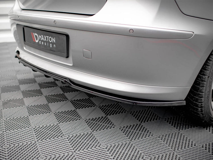 Central Rear Splitter (Vertical Bars) BMW 1 E81 Facelift - Wayside Performance 