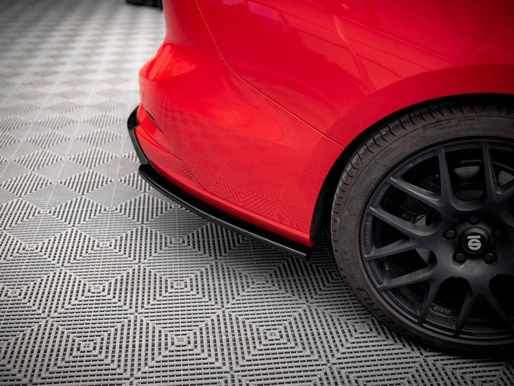 Rear Side Splitters V.7 Ford Focus Estate ST Mk4 - Wayside Performance 
