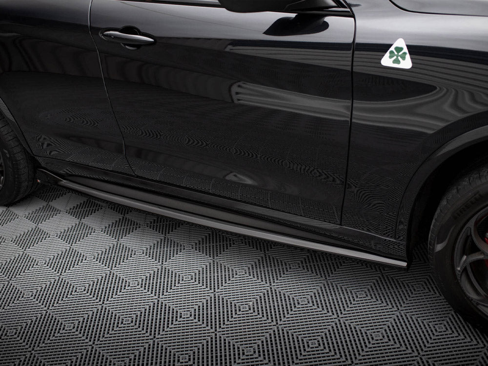 Side Skirts Diffusers Alfa Romeo Stelvio Quadrifoglio Mk1 - Wayside Performance 