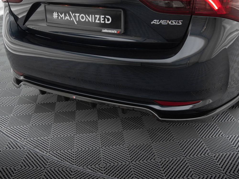 Central Rear Splitter (Vertical Bars) Toyota Avensis Sedan Mk3 Facelift - Wayside Performance 