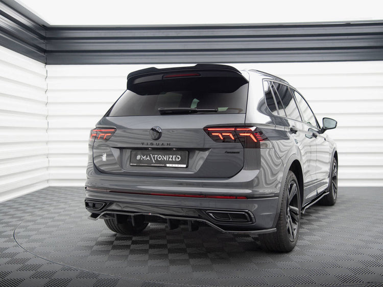 Central Rear Splitter (Vertical Bars) Volkswagen Tiguan R-Line Mk2 Facelift - Wayside Performance 
