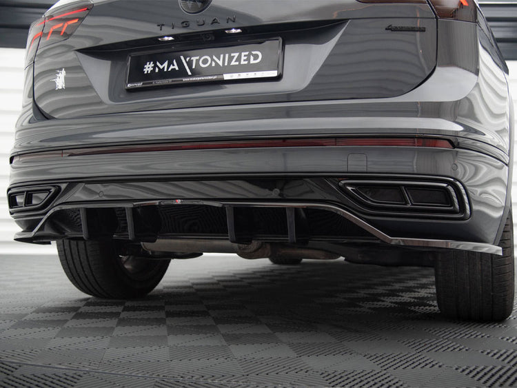 Central Rear Splitter (Vertical Bars) Volkswagen Tiguan R-Line Mk2 Facelift - Wayside Performance 