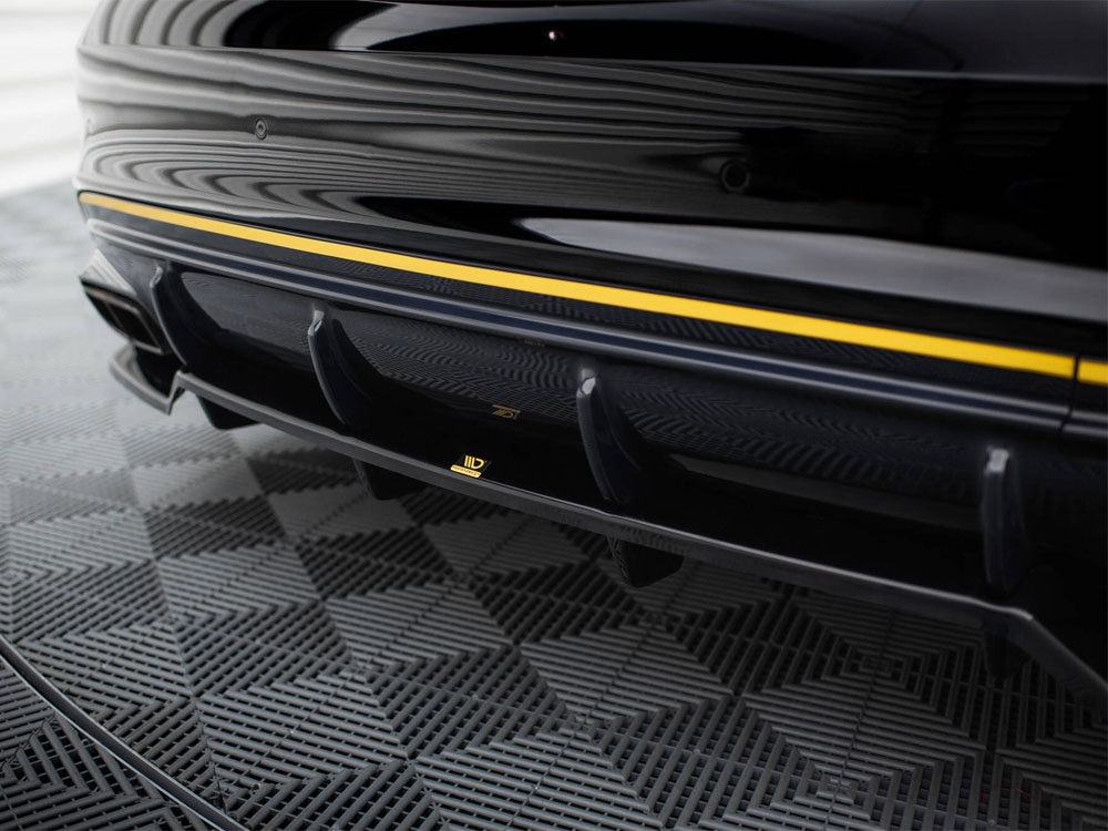 Central Rear Splitter (Vertical Bars) Mercedes-AMG CLA 45 C117 Facelift - Wayside Performance 