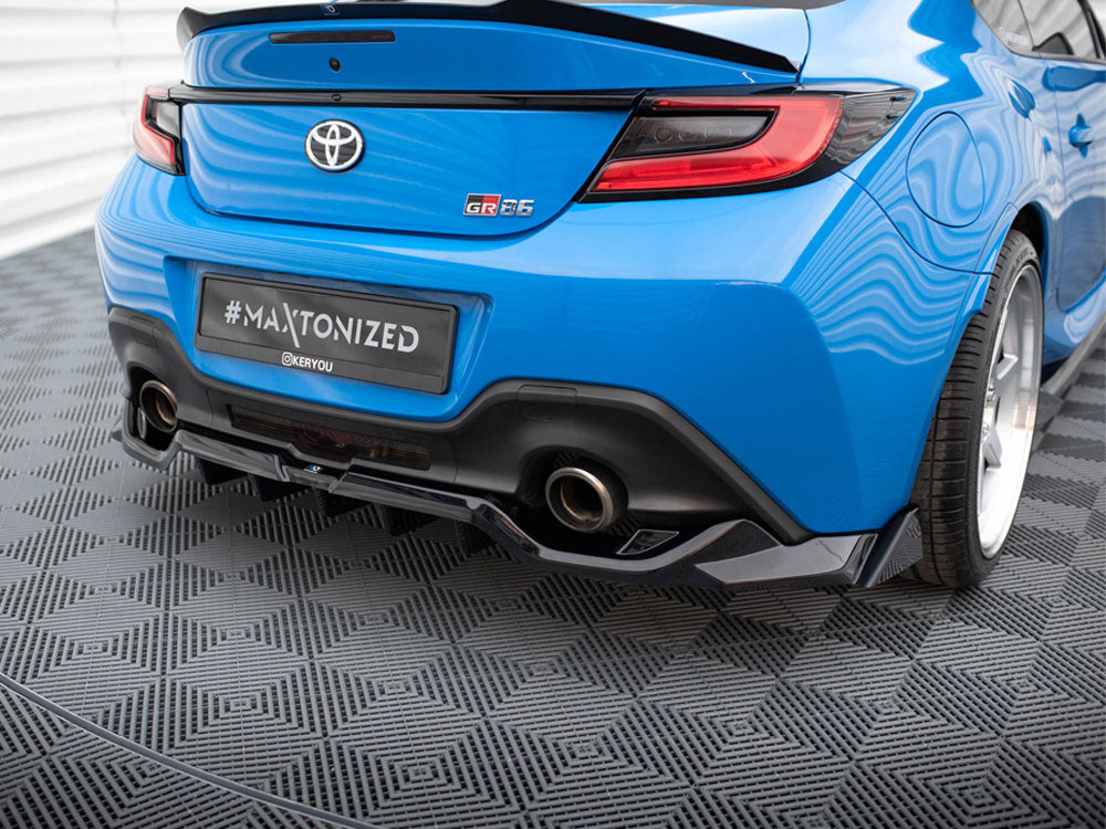 Central Rear Splitter (Vertical Bars) V.3 Toyota GR86 Mk1 - Wayside Performance 