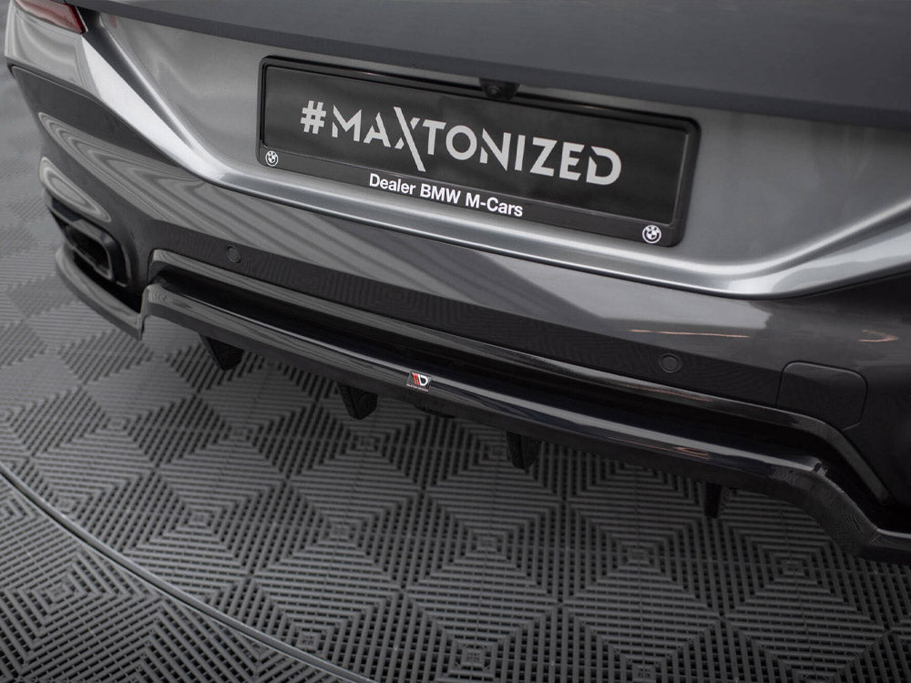 Central Rear Splitter (Vertical Bars) V.1 BMW X6 M-Pack G06 Facelift - Wayside Performance 