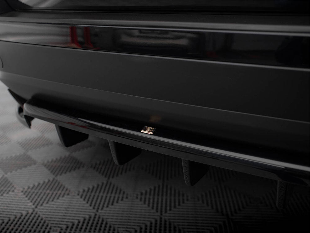 Central Rear Splitter (Vertical Bars) Volkswagen Touareg Mk2 - Wayside Performance 