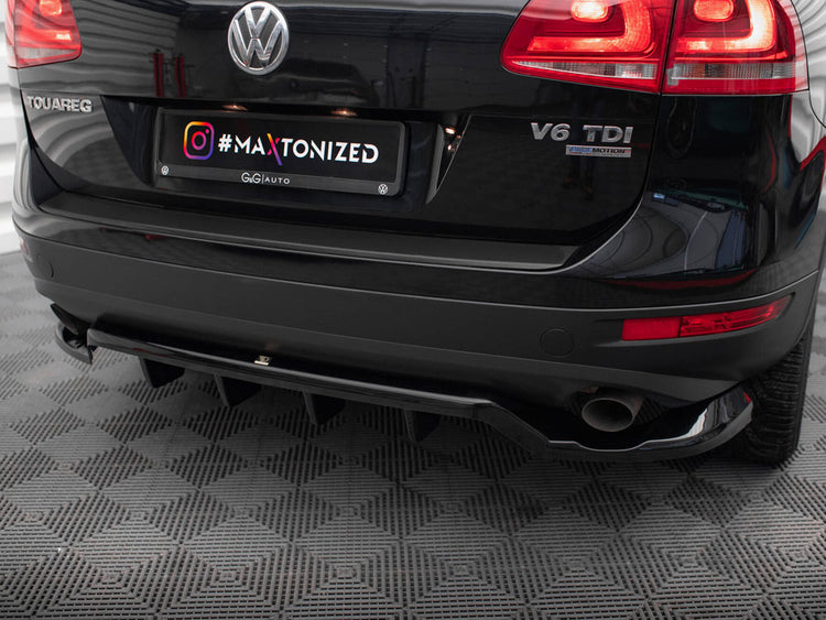 Central Rear Splitter (Vertical Bars) Volkswagen Touareg Mk2 - Wayside Performance 