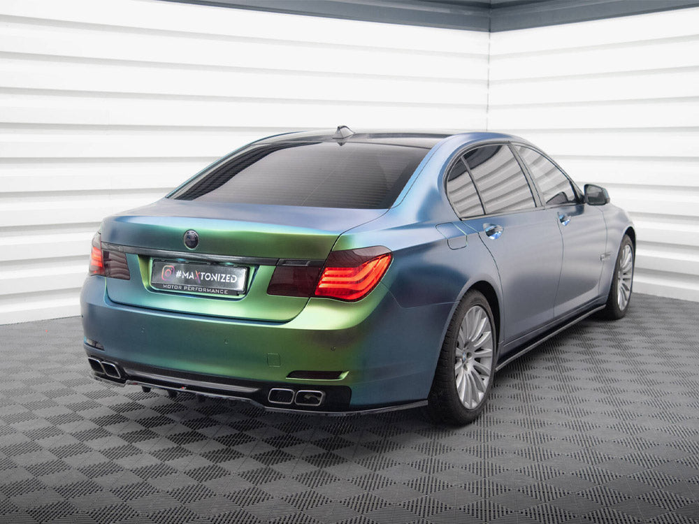 Central Rear Splitter (Vertical Bars) BMW 7 F01 - Wayside Performance 