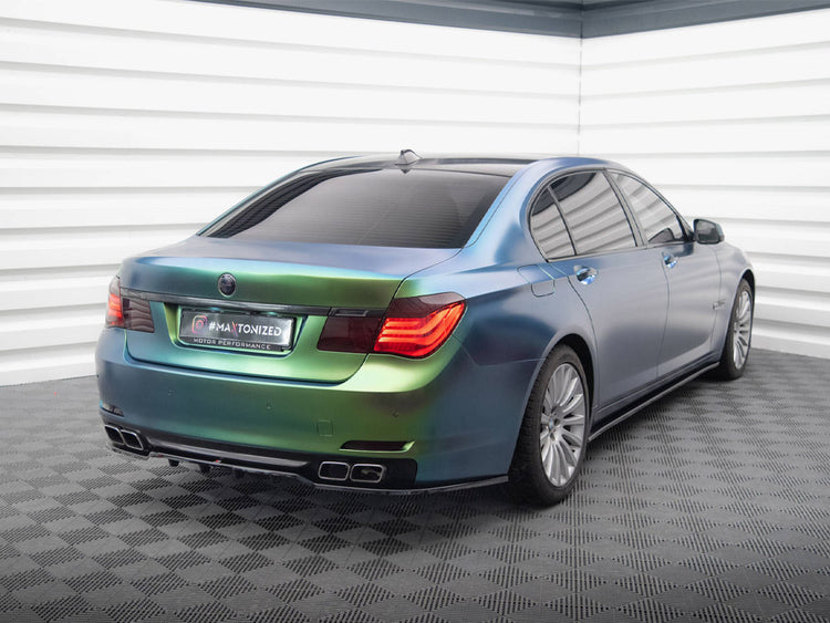 Central Rear Splitter (Vertical Bars) BMW 7 F01 - Wayside Performance 