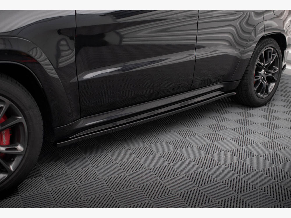 Side Skirts Diffusers Jeep Grand Cherokee SRT WK2 Facelift - Wayside Performance 