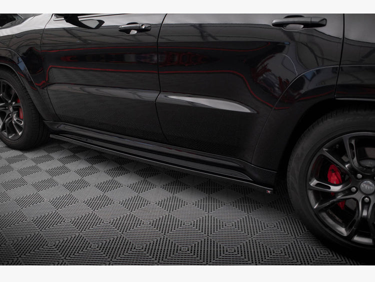 Side Skirts Diffusers Jeep Grand Cherokee SRT WK2 Facelift - Wayside Performance 