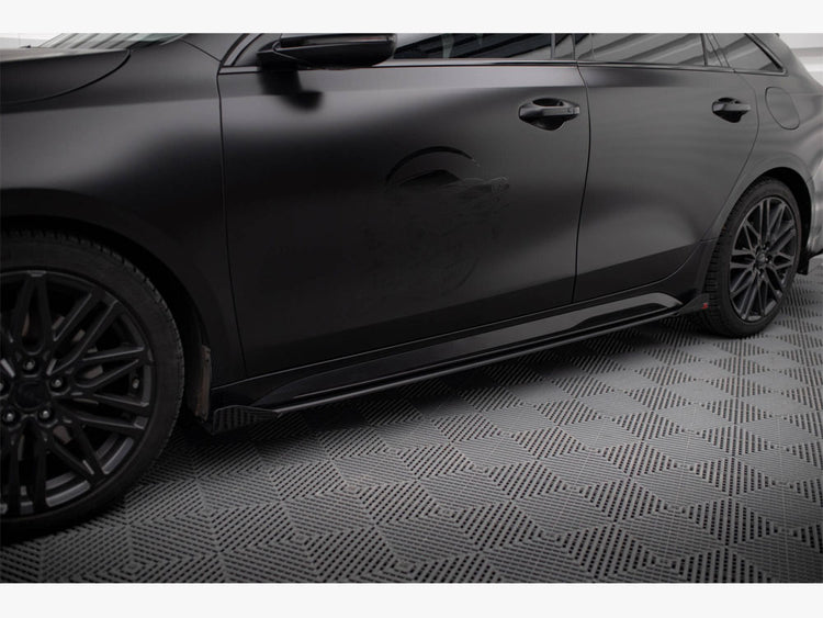 Side Flaps Kia Proceed / Ceed GT Mk1 Facelift / Mk3 Facelift - Wayside Performance 