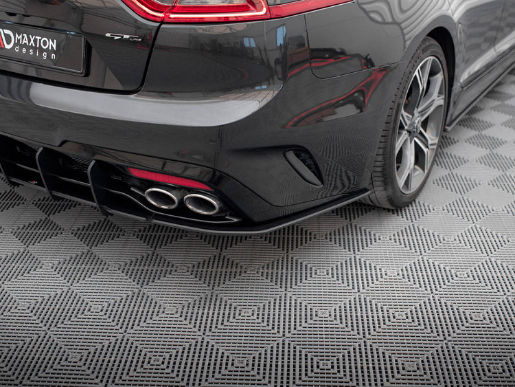 Street Pro Rear Side Splitters KIA Stinger GT-Line Mk1 - Wayside Performance 