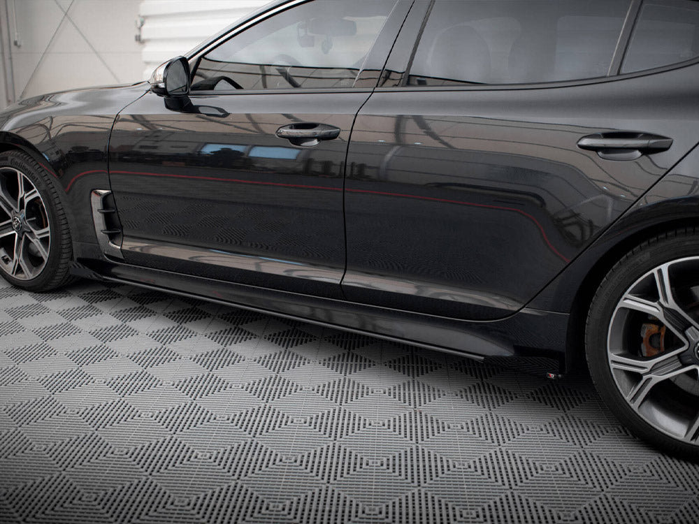 Side Flaps KIA Stinger GT / GT-Line Mk1 - Wayside Performance 