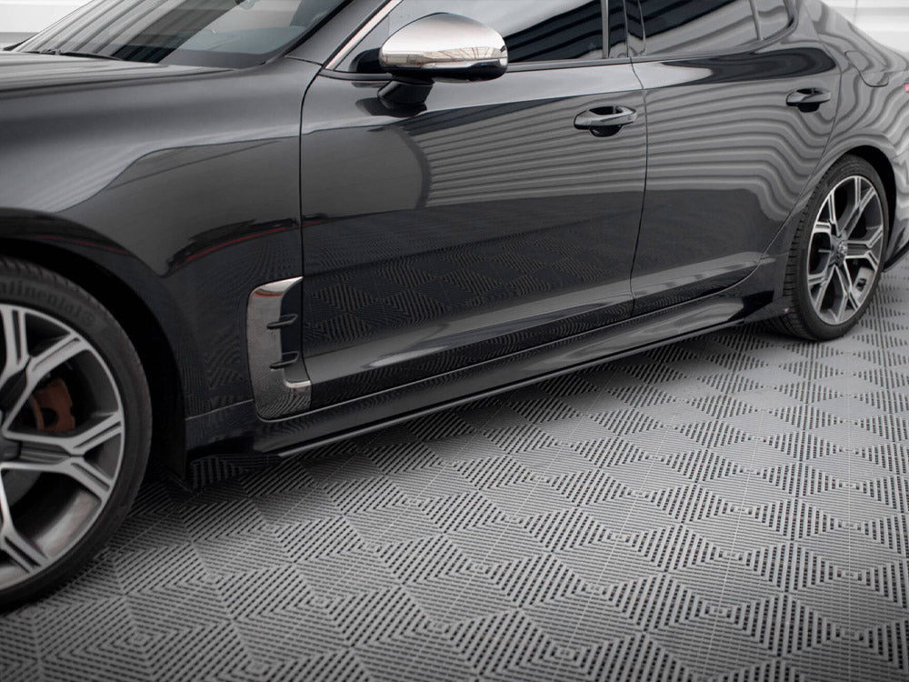 Side Flaps KIA Stinger GT / GT-Line Mk1 - Wayside Performance 