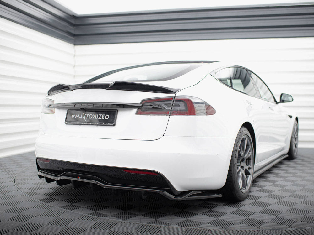 Central Rear Splitter (Vertical Bars) V.2 Tesla Model S Plaid Mk1 Facelift - Wayside Performance 